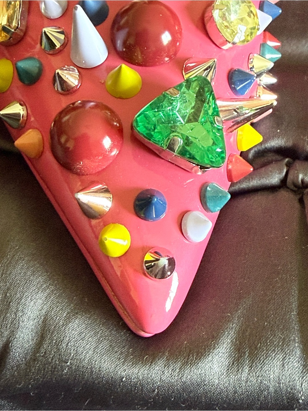 Steve Madden Hot Pink Jeweled
Veronicka SZ8 NEW

Rare/Sold Out/PERFECT CONDITION - Picture 15 of 16